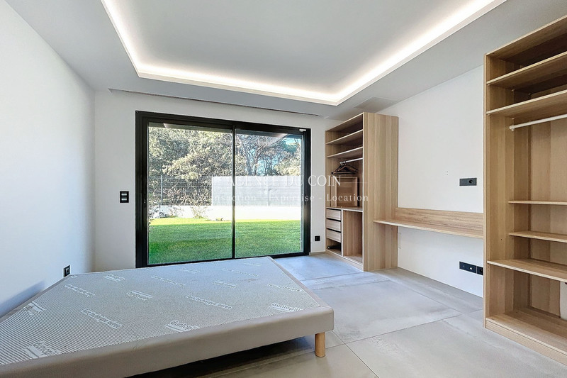 Photo n°11 - Vente maison contemporaine La Motte 83920 - 1 140 000 €