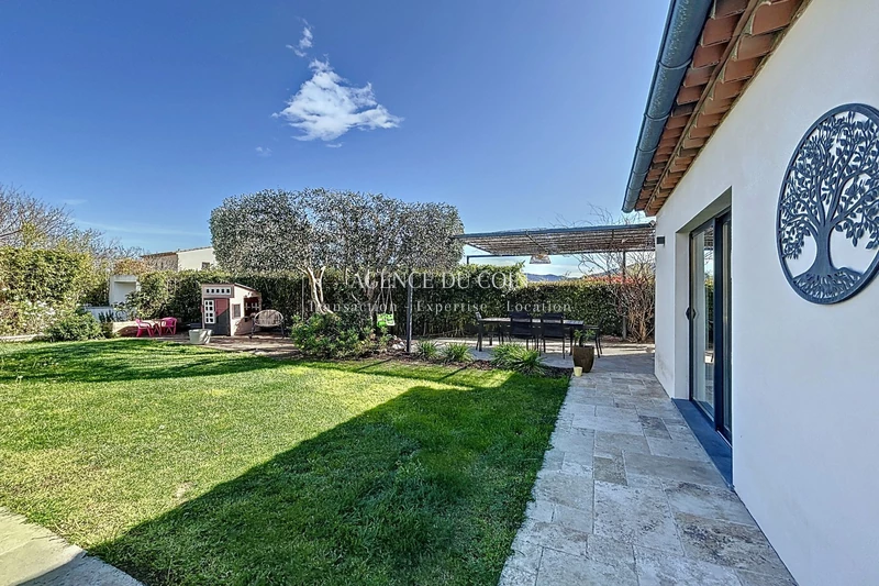 Vente maison contemporaine Roquebrune-sur-Argens  