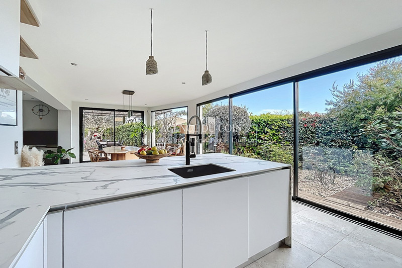 Vente maison contemporaine Roquebrune-sur-Argens  