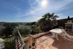 Photos  Maison à vendre La Motte 83920