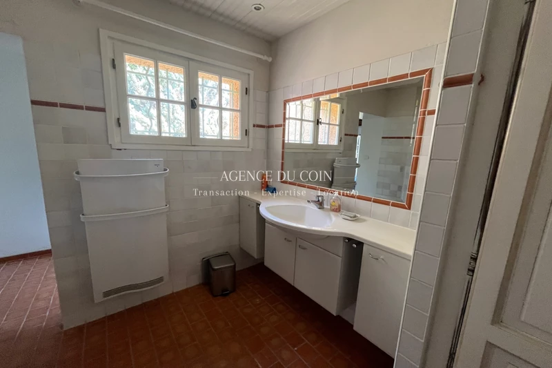 Photo n°11 - Vente maison La Motte 83920 - 357 000 €
