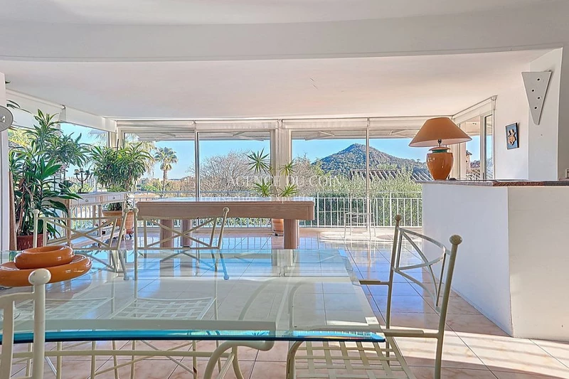 Vente maison Mandelieu-la-Napoule  