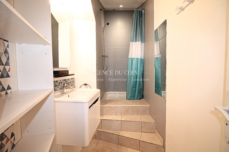 Photo n°9 - Vente appartement Roquebrune-sur-Argens 83520 - 198 000 €