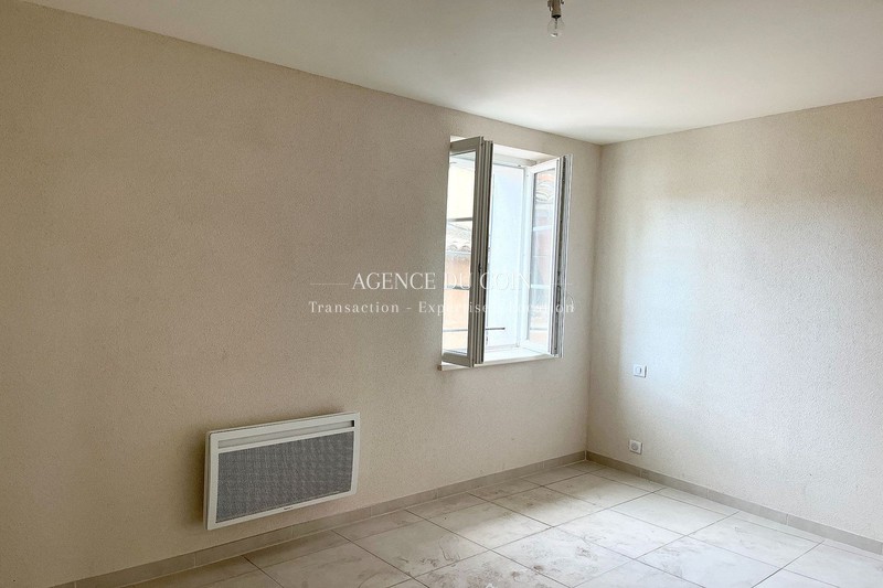 Photo n°2 - Vente appartement Le Muy 83490 - 159 000 €