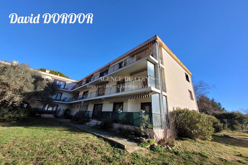 Photo n°1 - Vente appartement Lorgues 83510 - 230 000 €