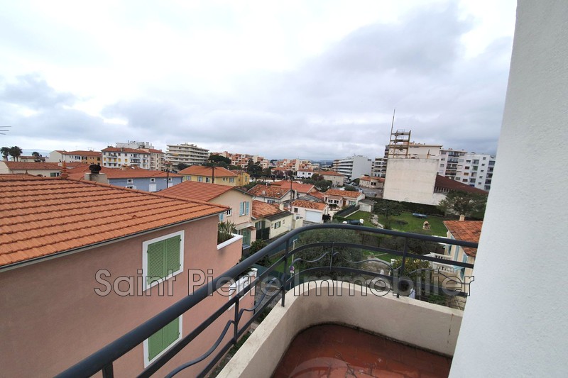 Photo Appartement Cagnes-sur-Mer Cros de cagnes, Location appartement 2 pièces 30 m²