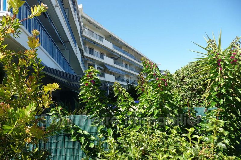 Photo Appartement Cagnes-sur-Mer Bréguières,  Location appartement  3 pièces   67&nbsp;m&sup2;