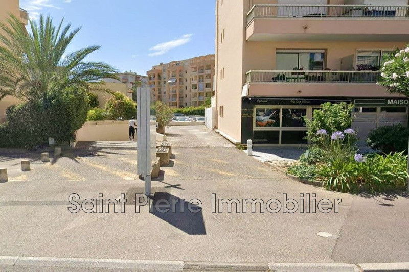 Photo Parking Cagnes-sur-Mer  Rentals parking  