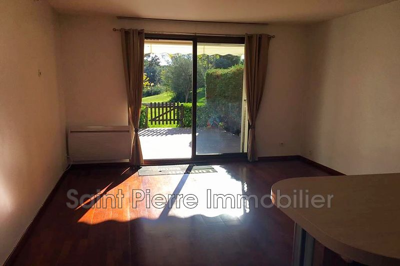 Photo Appartement Villeneuve-Loubet Hauts de vaugrenier, Location appartement 2 pièces 45 m²