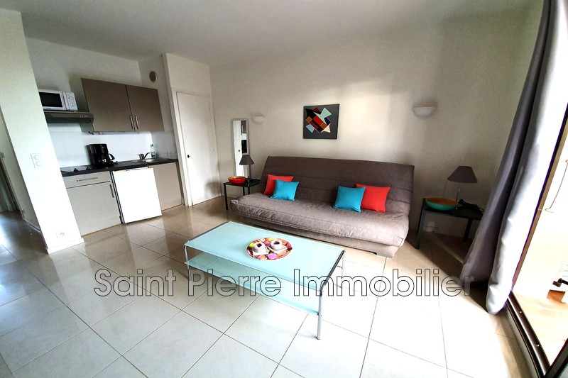 Photo Apartment Villeneuve-Loubet Les hauts de vaugrenier, Rentals apartment 1 room 25 m²
