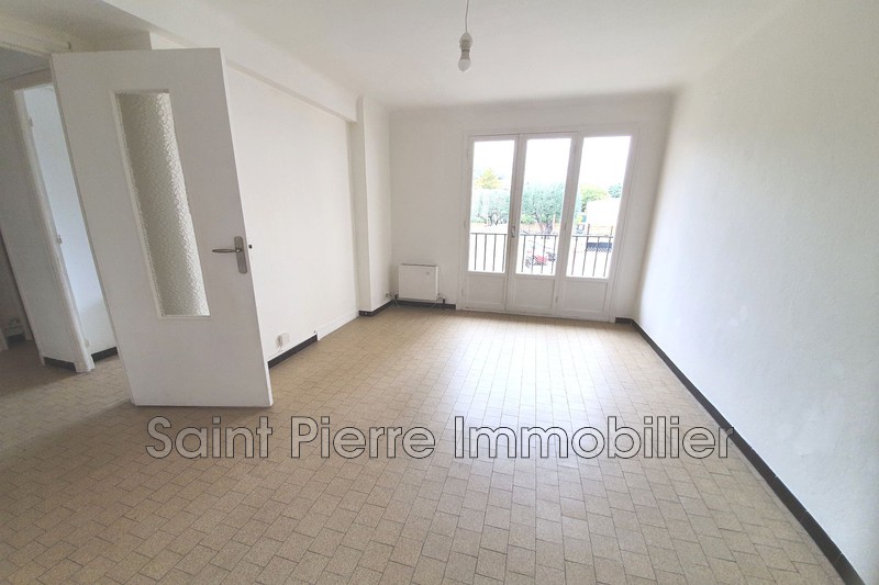 Photo Appartement Cagnes-sur-Mer Hotel de ville, Location appartement 3 pièces 53 m²