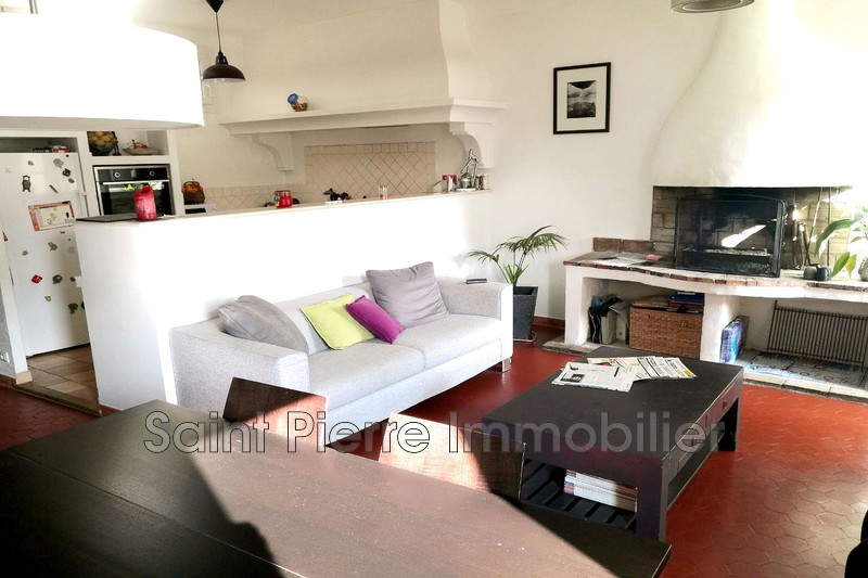 Photo Appartement Le Bar-sur-Loup Arriere pays, Location appartement 5 pièces 100 m²