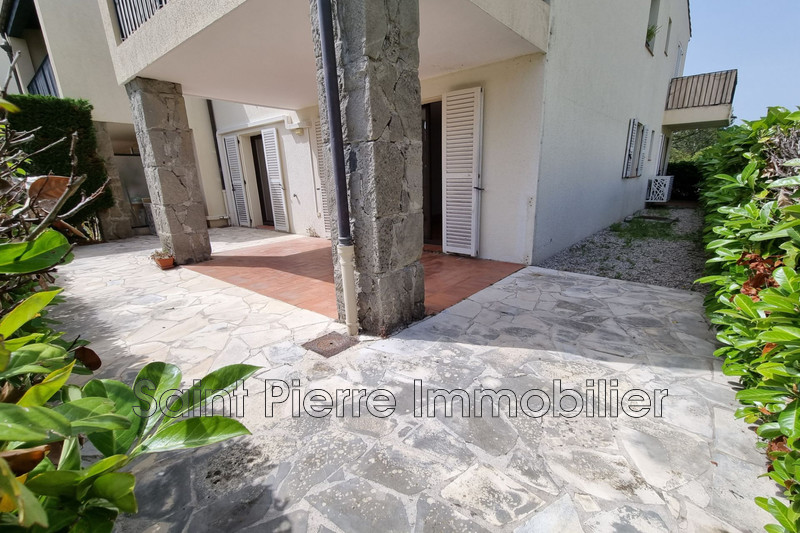 Photo Appartement Villeneuve-Loubet Hauts de vaugrenier,  Location appartement  3 pièces   65&nbsp;m&sup2;