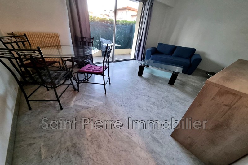 Photo Appartement Saint-Laurent-du-Var Les vespins, Location appartement 2 pièces 45 m²