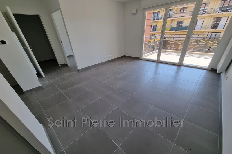 Location appartement Saint-Laurent-du-Var  