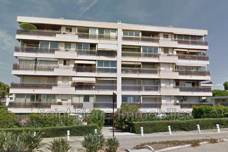 Photo Apartment Saint-Laurent-du-Var Face port, Rentals apartment 2 rooms 55 m²