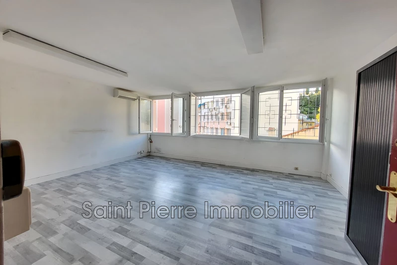 Professionnel bureau Cagnes-sur-Mer  