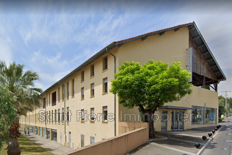 Photo Local commercial Cagnes-sur-Mer Professionnel local commercial 100 m²