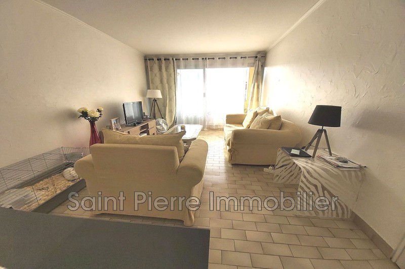 Photo Apartment Cagnes-sur-Mer Centre-ville,   to buy apartment  2 rooms   54&nbsp;m&sup2;
