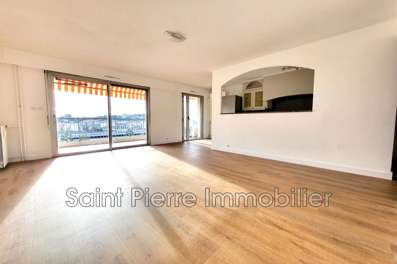 Photo Appartement Cagnes-sur-Mer Centre-ville,   achat appartement  3 pièces   67&nbsp;m&sup2;