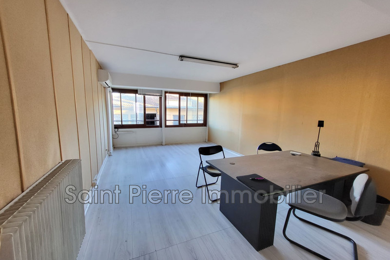 Photo Appartement Cagnes-sur-Mer Centre-ville,   achat appartement  5 pièces   125&nbsp;m&sup2;