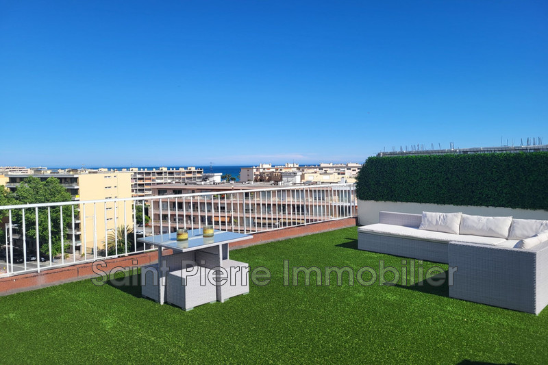 Photo Appartement Cagnes-sur-Mer Hippodrome,   achat appartement  3 pièces   56&nbsp;m&sup2;
