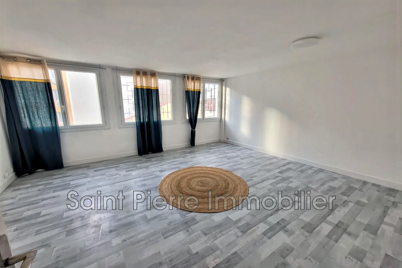 Photo Appartement Cagnes-sur-Mer Centre-ville,   achat appartement  5 pièces   125&nbsp;m&sup2;