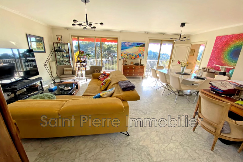 Photo Appartement Cagnes-sur-Mer Hippodrome,   achat appartement  5 pièces   114&nbsp;m&sup2;
