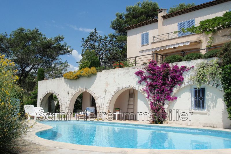 Photo Villa La Colle-sur-Loup achat villa 4 chambres 224 m²