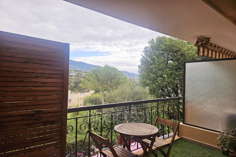 Photo Appartement Roquebrune-Cap-Martin  Location appartement  1 pièce   40&nbsp;m&sup2;