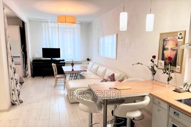 Photo Appartement Beausoleil Centre-ville, achat appartement 3 pièces 66 m²