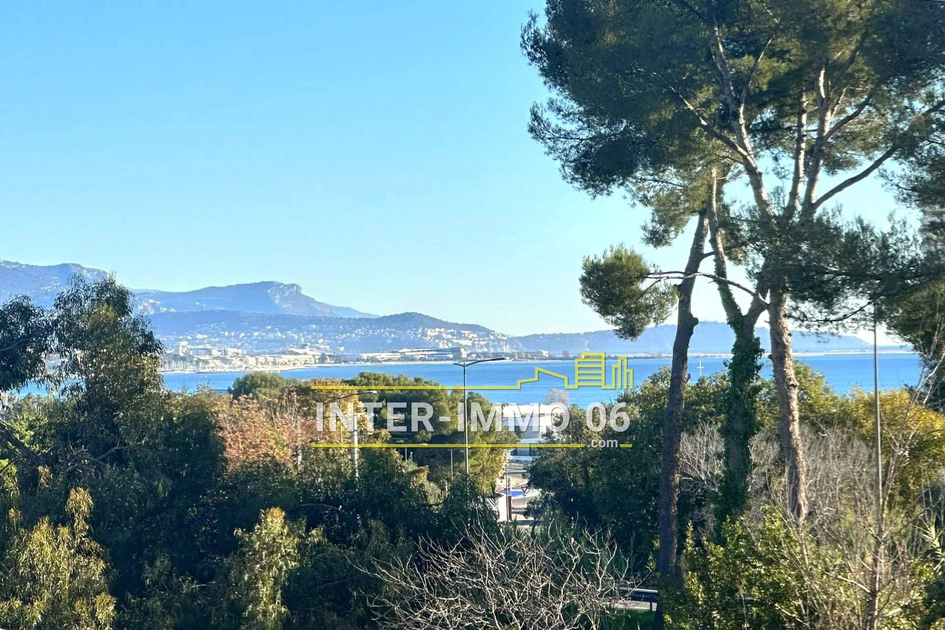 Appartement 2 pièces 48 m² · à Villeneuve-Loubet · 48 m² · 299 000 €