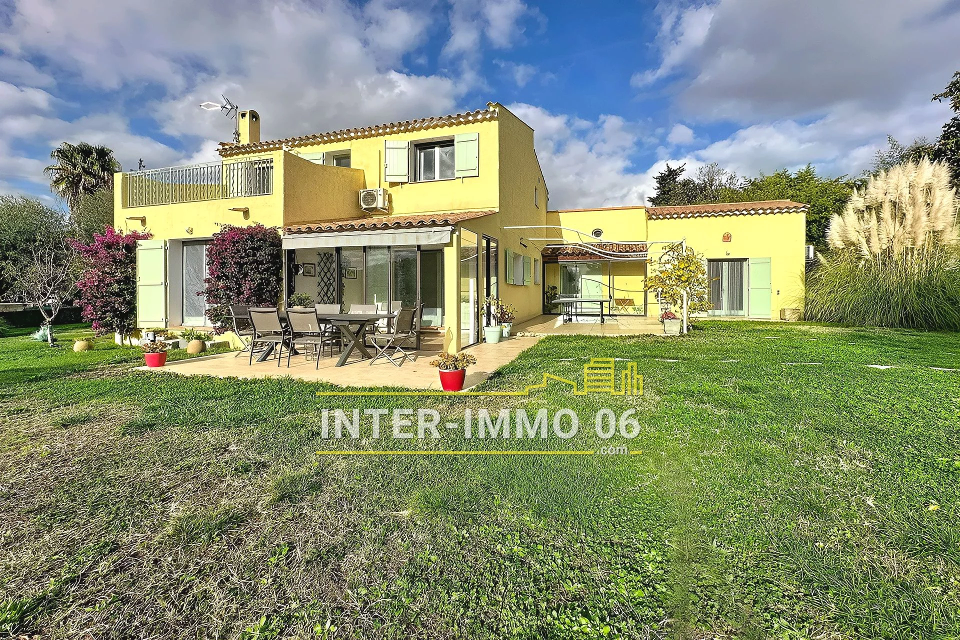 Maison 5 pièces 147 m² · à Vence · 147 m² · 870 000 €