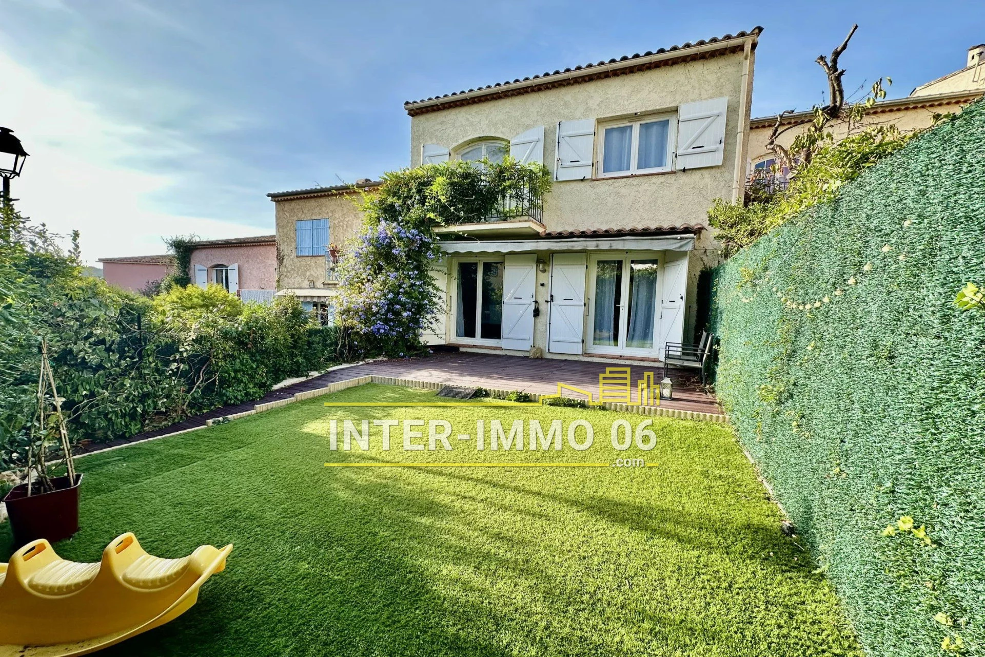 Maison 5 pièces 109 m² · à Villeneuve Loubet · 109 m² · 578 000 €