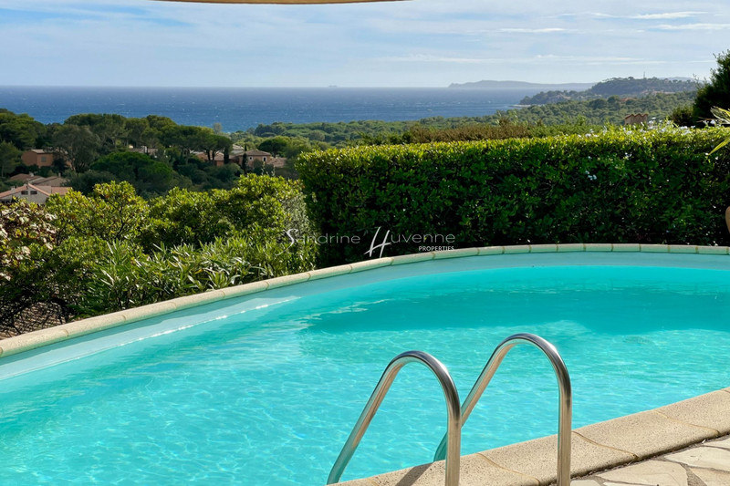Villa La Croix-Valmer   achat villa  4 chambres   151&nbsp;m&sup2;