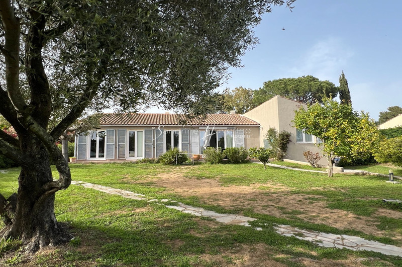 Villa La Croix-Valmer   achat villa  4 chambres   115&nbsp;m&sup2;