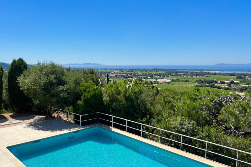 Photo n°4 - Vente Maison propriété La Londe-les-Maures 83250 - 1 800 000 €