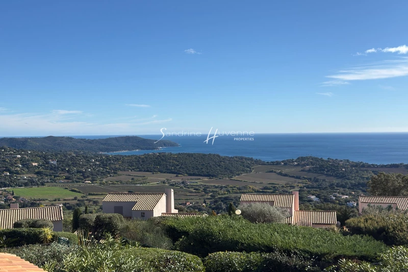 Photo Appartement La Croix-Valmer   achat appartement  2 pièces   31&nbsp;m&sup2;