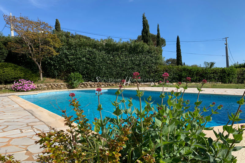 Villa Cavalaire-sur-Mer Proche plages,   to buy villa  4 bedrooms   140&nbsp;m&sup2;