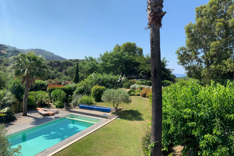 Photo Maison contemporaine La Croix-Valmer Gigaro, to buy maison contemporaine 8 bedrooms 320 m²