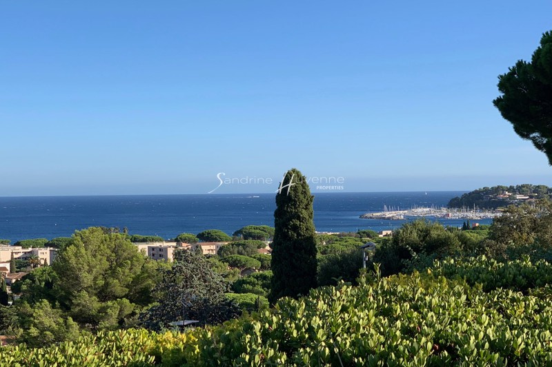 Photo Villa Cavalaire-sur-Mer Bord de mer, achat villa
