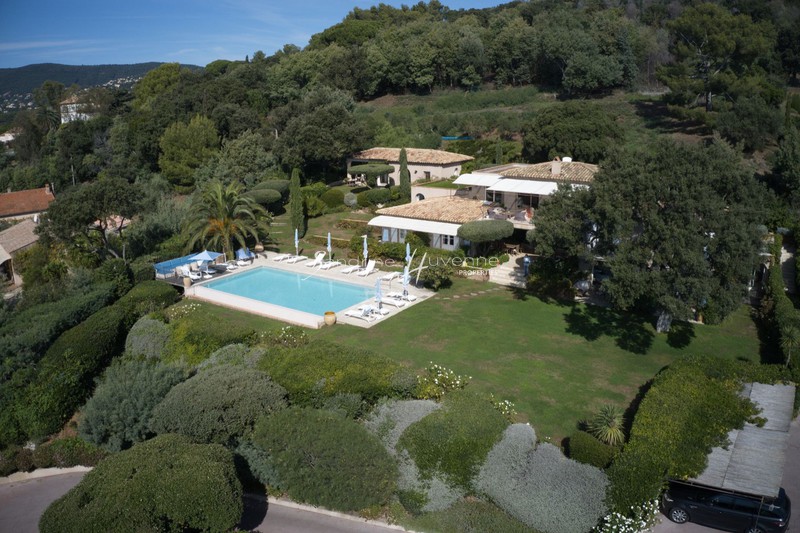Photo Villa La Croix-Valmer Bord de mer, achat villa 10 chambres 450 m²