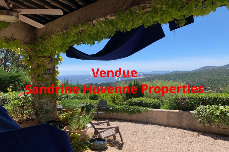 Photo Villa La Croix-Valmer Barbigoua,   achat villa  4 chambres   145&nbsp;m&sup2;