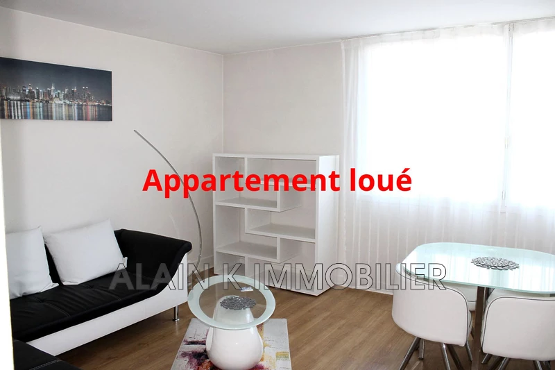 Photo Apartment Versailles Location apartment 2 room 45 m²