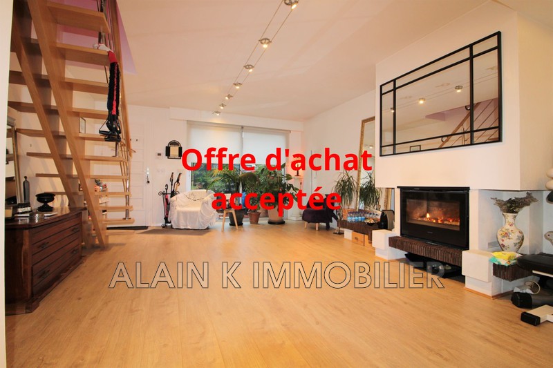 Photo Maison contemporaine Vélizy-Villacoublay Centre-ville,   achat maison contemporaine  3 chambres   111&nbsp;m&sup2;