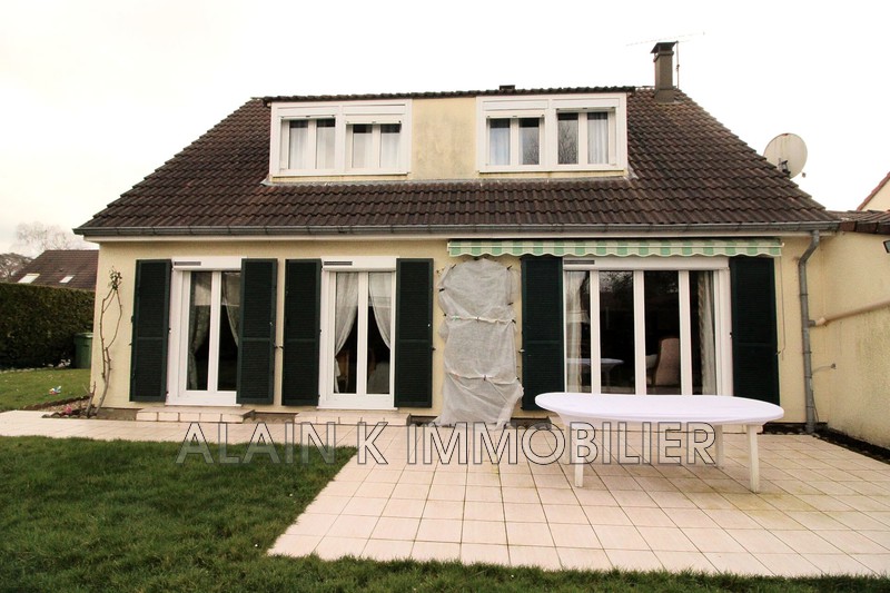 Photo Maison Le Perray-en-Yvelines Secteur pavillonnaire,   to buy maison  5 bedroom   140&nbsp;m&sup2;