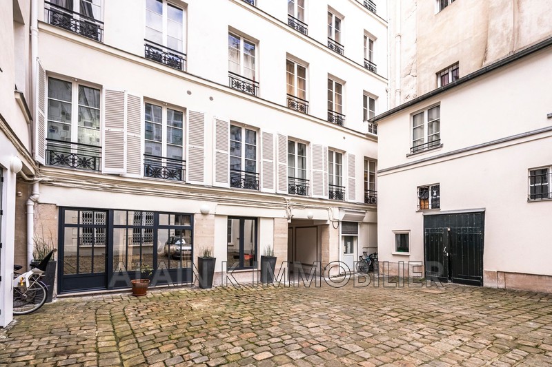Photo Appartement Paris Centre-ville, achat appartement 3 pièces 77 m²