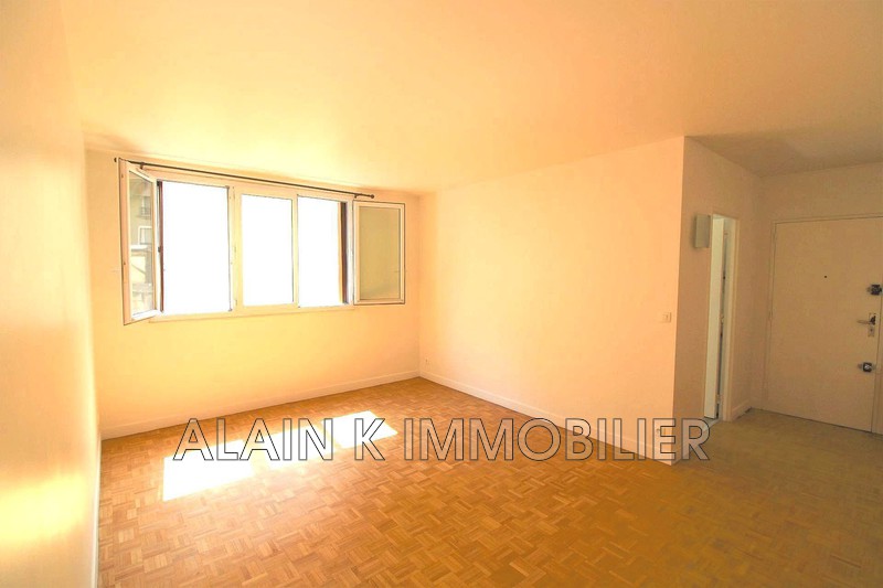 Photo Apartment Paris Centre-ville,   to buy apartment  3 room   53&nbsp;m&sup2;