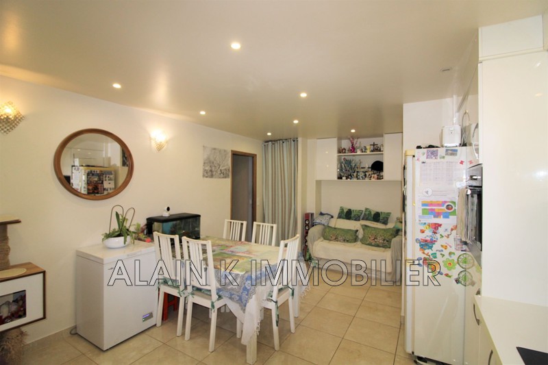 Photo Apartment Viroflay Centre-ville,   to buy apartment  3 room   56&nbsp;m&sup2;