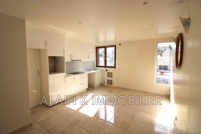 Photo Appartement Viroflay Centre-ville,   achat appartement  3 pièces   54&nbsp;m&sup2;
